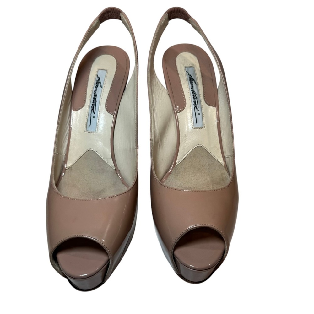 Brian Atwood Tan Patent Leather Sling Back Peep Toe Pumps Size‎ 39 - Picture 3 of 10